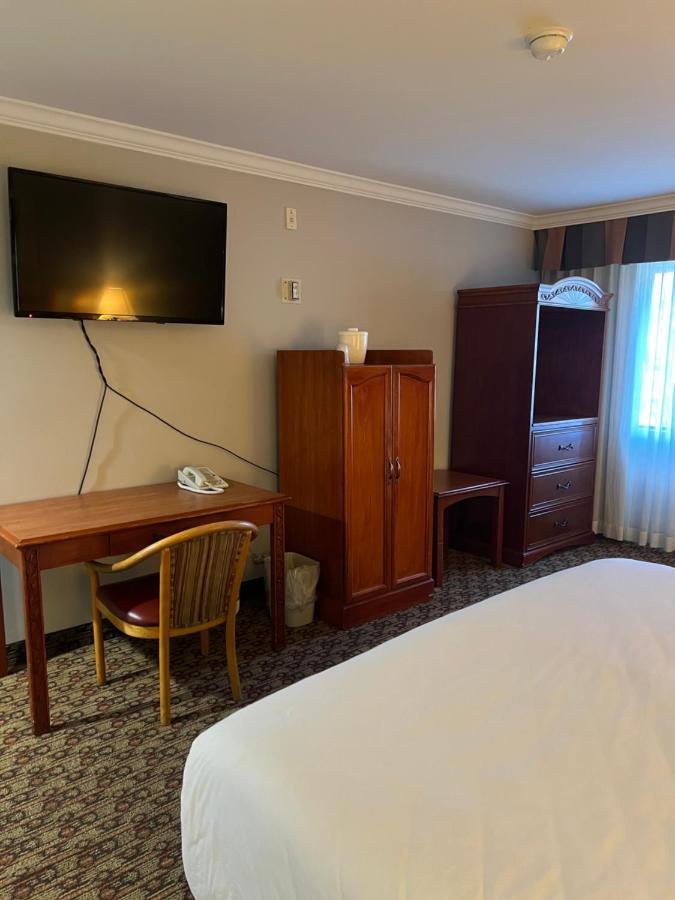 Hotel Xola Moreno Valley Extérieur photo