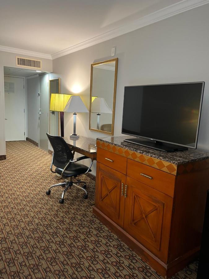 Hotel Xola Moreno Valley Extérieur photo